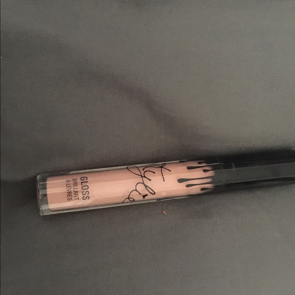 So cute gloss